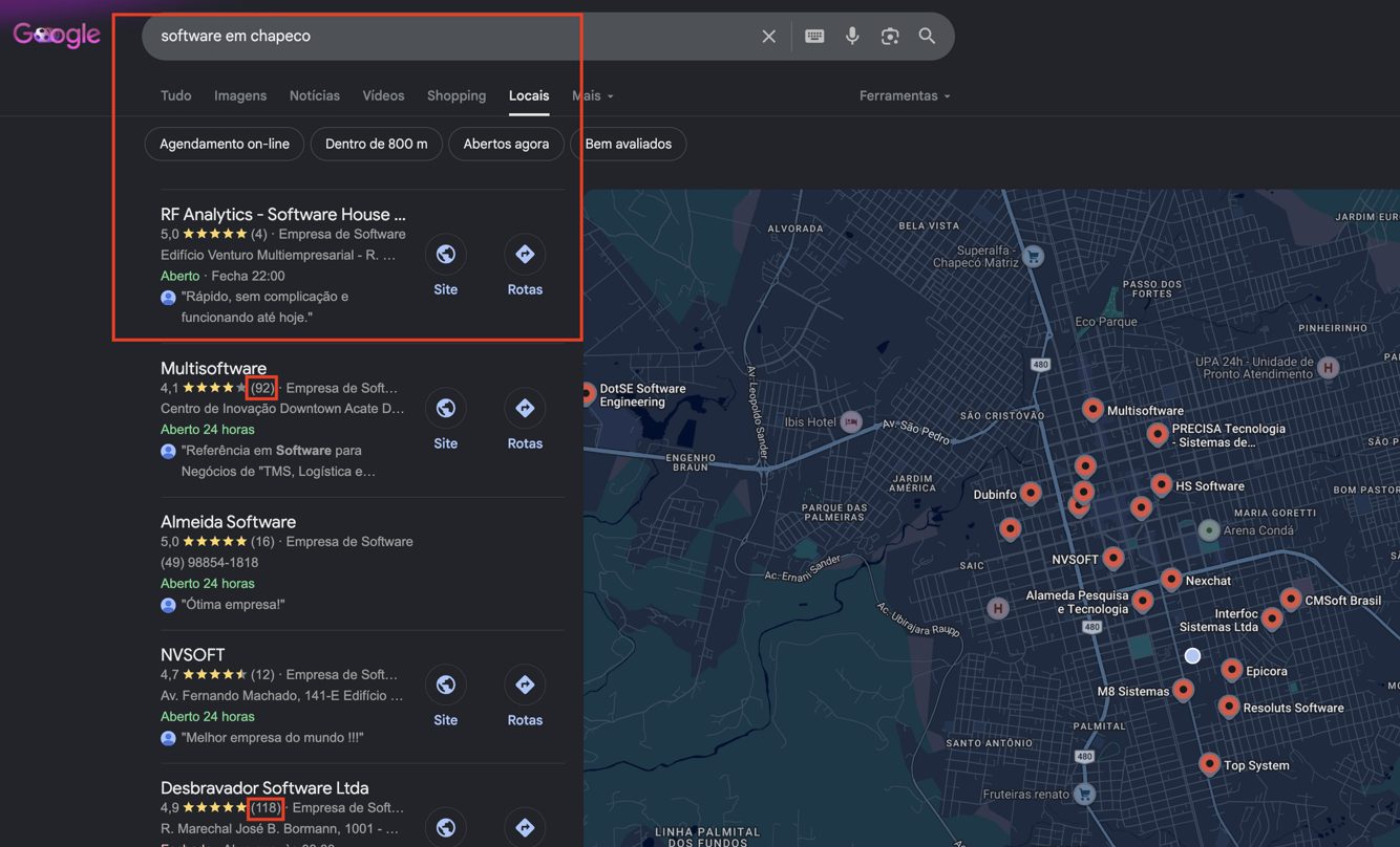 Google local results: RF Analytics ranking first for software in Chapecó, above competitors with many more reviews.